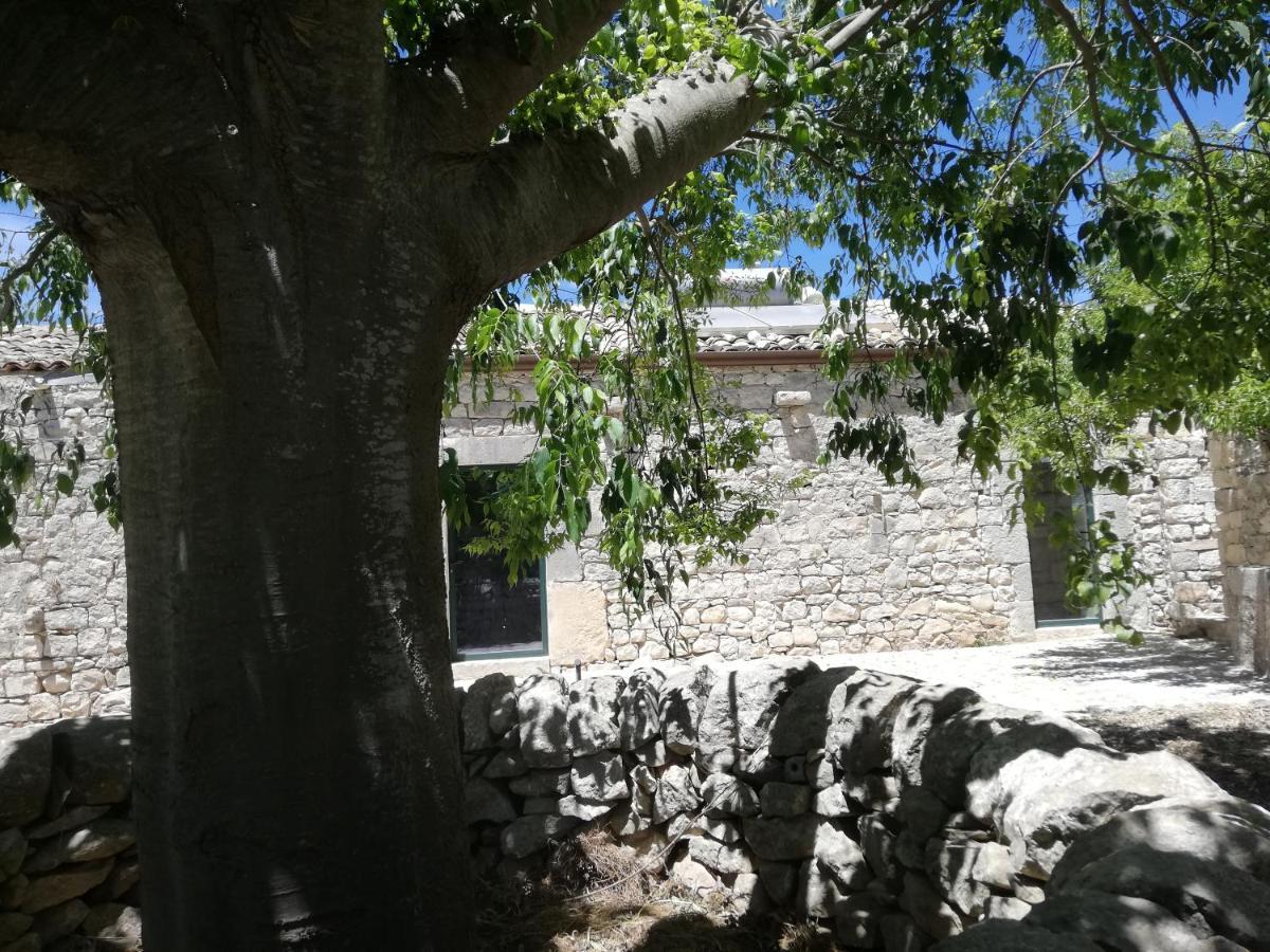Agriturismo Fondo Paliemmu Модика Экстерьер фото