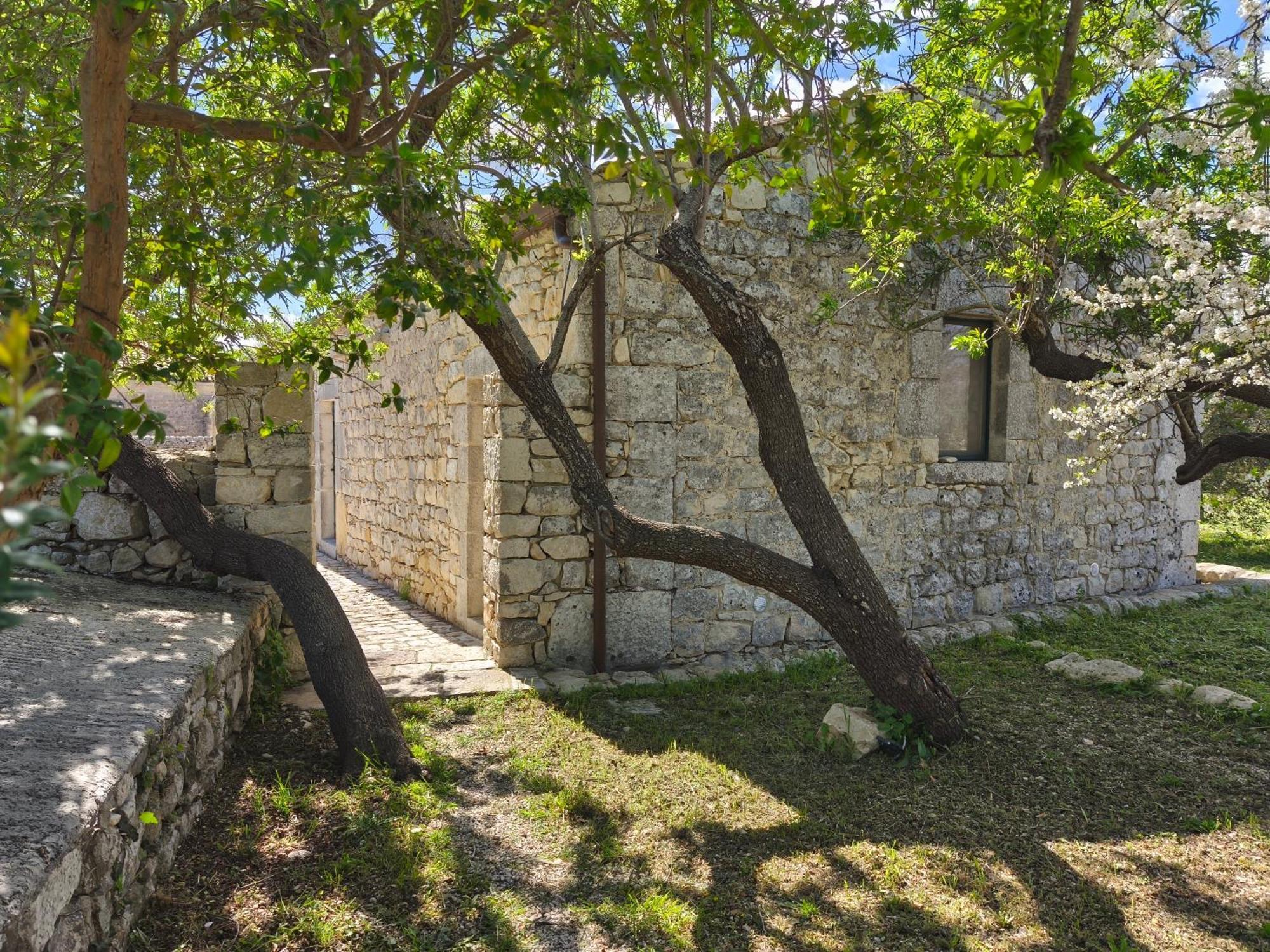 Agriturismo Fondo Paliemmu Модика Экстерьер фото